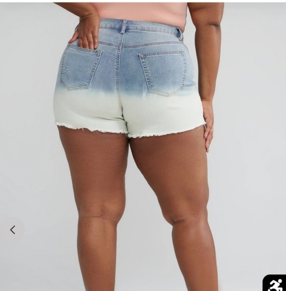 Fashion to figure 18 Mid Rise Dip Dye Cutoff Shorts - Picture 3 of 6